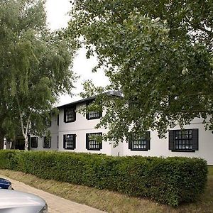 Premier Inn Cobham